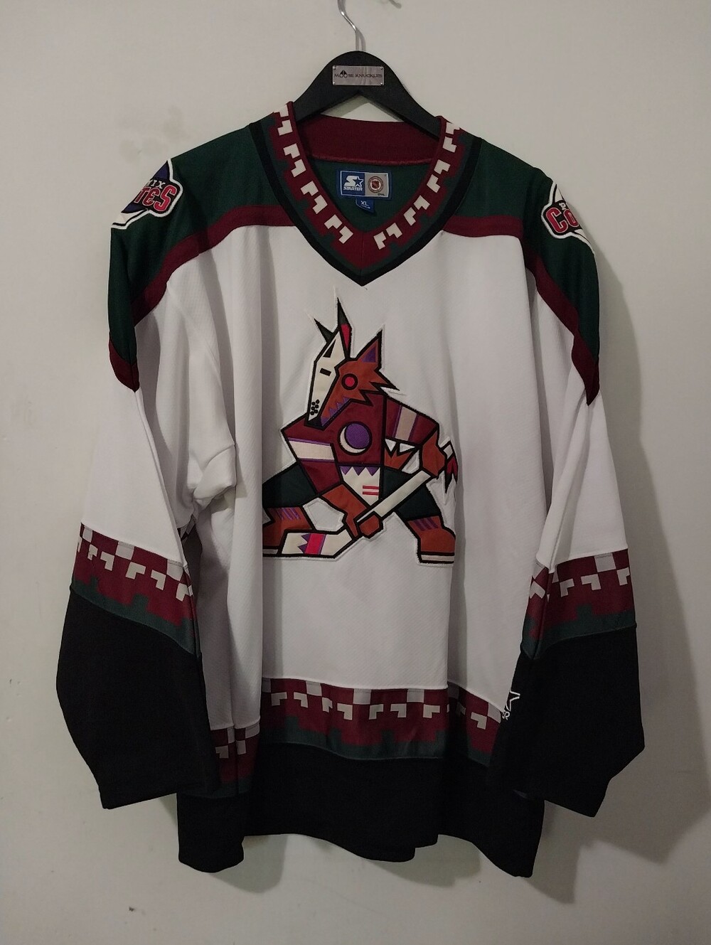 Starter Vtg. Phoenix Coyotes Jersey Size Xl